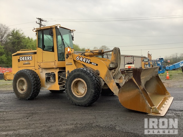 2000 John Deere 644H Wheel Loader in Knoxville, Tennessee, United ...