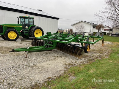 John Deere 1710 15 ft Disc Ripper