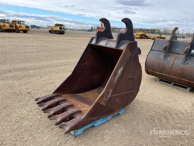 CWS 42 in Q/C Digging Excavator Bucket - Fits Hitachi ZX350