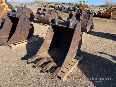 CWS 36 in Q/C Digging Excavator Bucket - Fits Hitachi ZX200