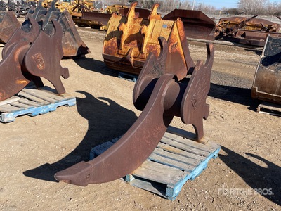 WBM 54 in Q/C Excavator Ripper - Fits 290 Series