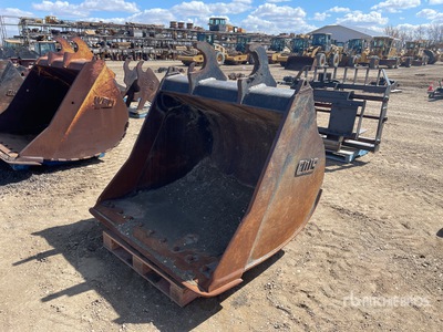 CWS 60 in Q/C Cleanup Excavator Bucket - Fits 250 Series