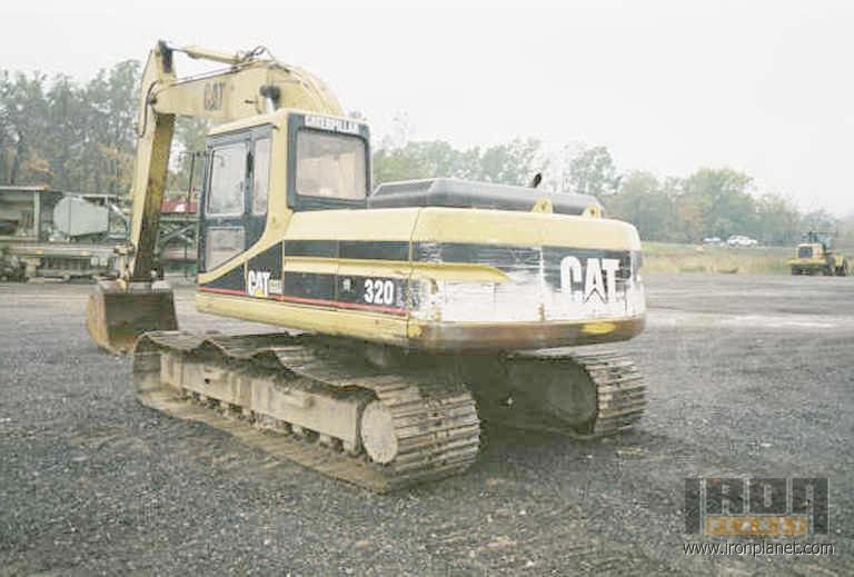1994 Cat 320L Track Excavator: