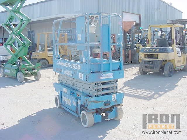 1998 (unverified) Genie GS-1930 Electric Scissor Lift in Odessa