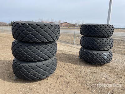 Quantity of (6) Goodyear 23.1-26 Pneus - Fits Cat 160H