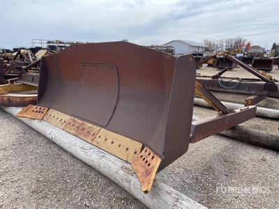 Cat 144 in Semi-U Dozer Blade - Fits Cat D8T