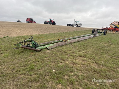 Kinsella Welding 24 ft Seeder Transport Varios remolque