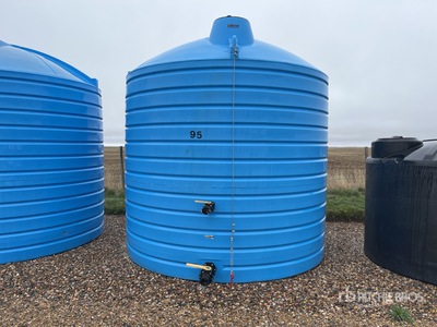 Hold-On 4200 gal Poly Tanque de agua