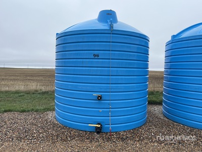 Hold-On 4200 gal Poly Tanque de agua