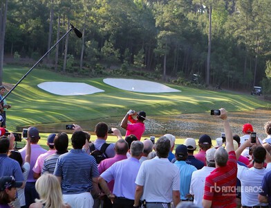 2 Rounds of Golf at Bluejack National & Dinner for Four with Ron Mittelstaedt Articoli da ferramenta e di consumo