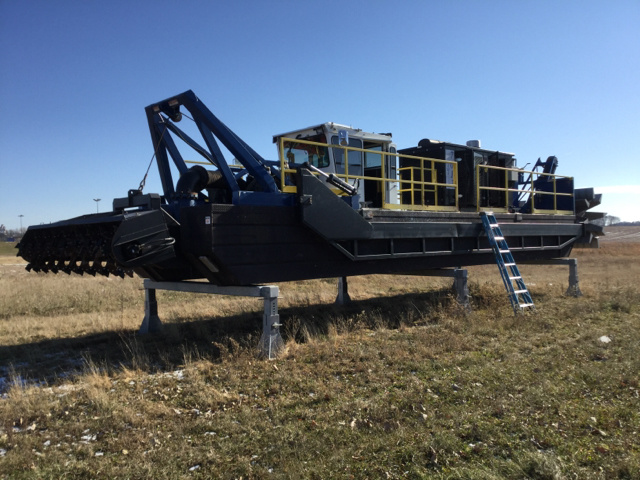 2010 (unverified) IMS 7012 Versi-Dredge Barge 2010 (unverified) IMS 7012 Versi-Dredge Barge