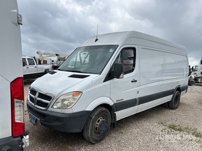 2008 Freightliner Sprinter 3500 4x2 Cargo Van (Inoperable)
