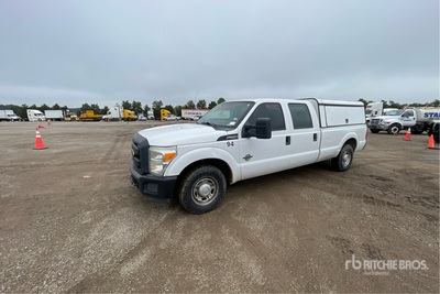 2012 Ford F-250 XL 4x2 Crew Cab Pickup