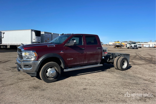 Cab & Chassis Trucks