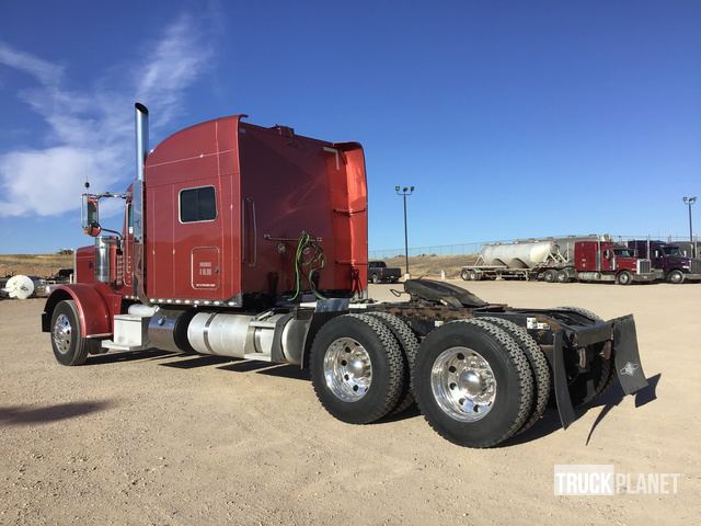 2013 Peterbilt 388 T/A Sleeper Truck Tractor in Vernal, Utah
