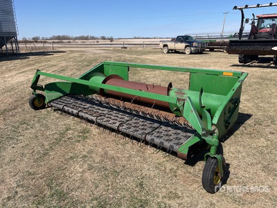 1989 John Deere 912P 12 ft Combine Pickup Header