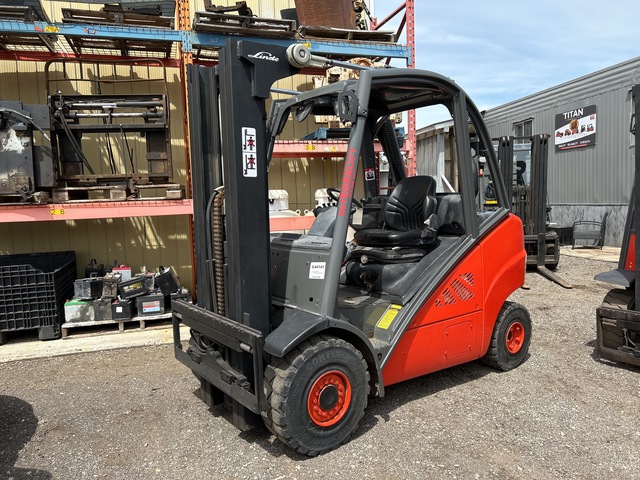 2012 Linde H25D 5000 lb Pneumatic Tire Forklift 2012 Linde H25D 5000 lb Pneumatic Tire Forklift