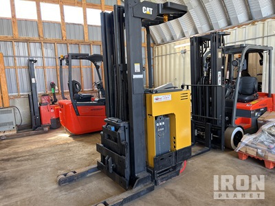 1999 Cat NRR35 3500 lb Reach Truck