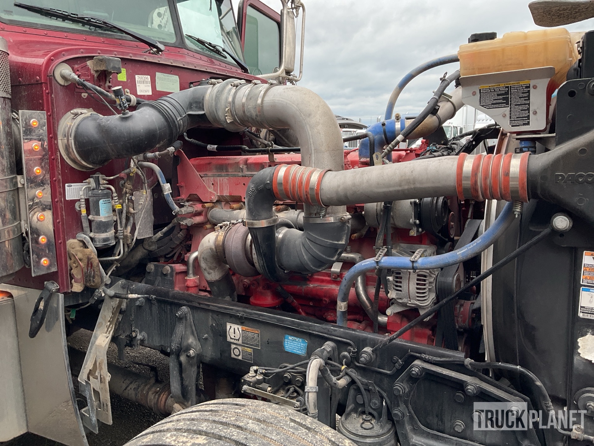 nknl様 2022 Peterbilt 389 6x4 T/A Sleeper Truck Tractor in Lebanon