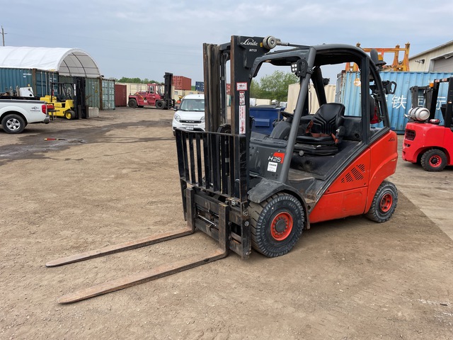 2011 Linde H25D 4500 lb Cushion Tire Forklift 2011 Linde H25D 4500 lb Cushion Tire Forklift