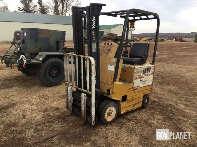Surplus Yale ERC025ABN36SV083 Electric Forklift In Randall