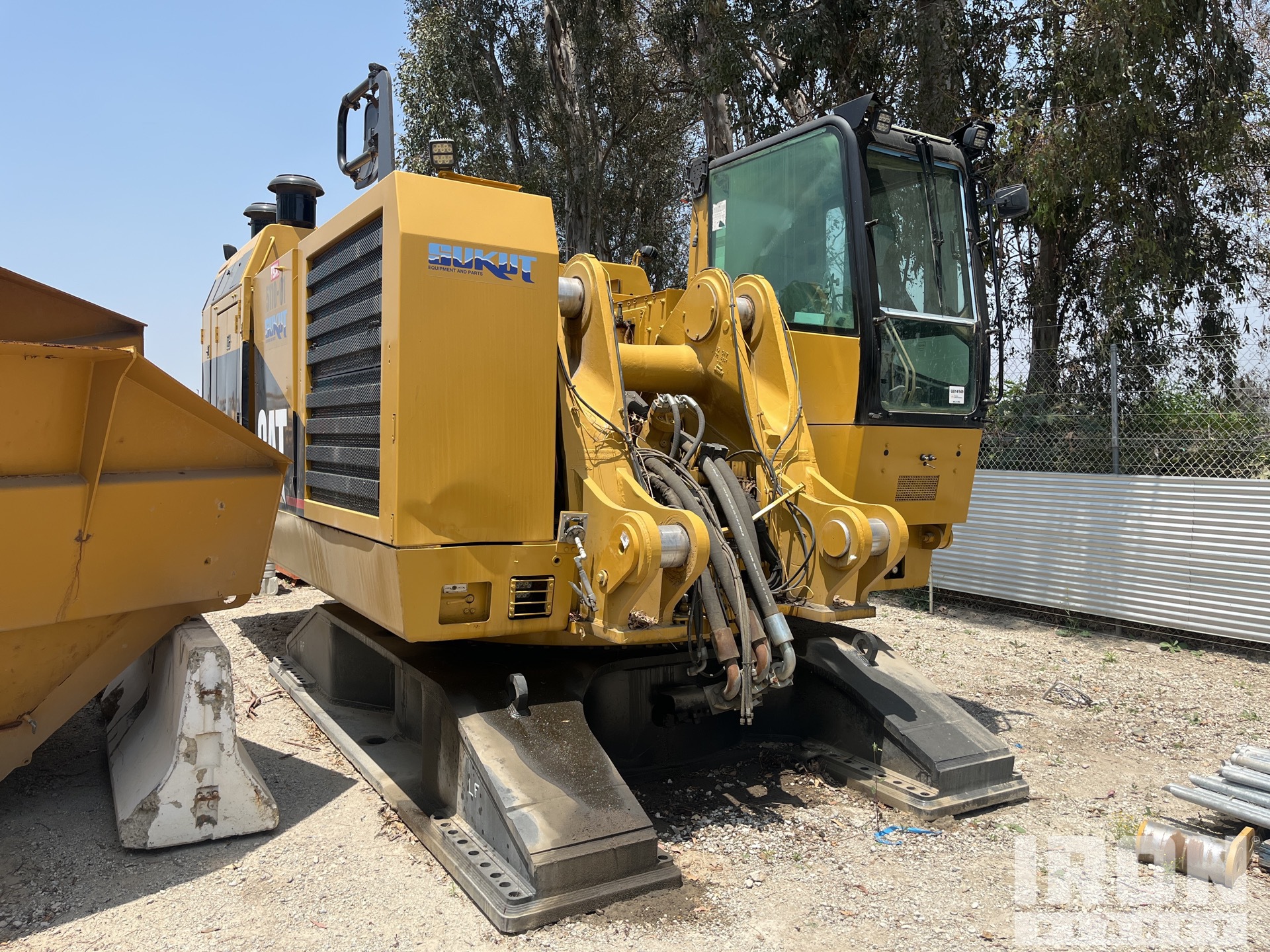 2003 Cat 5110B Tracked Excavator in San Bernardino, California