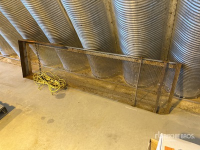 7 ft 7 in x 2 ft 1 in Fertilizer Screen Varios equipamientos de agricultura