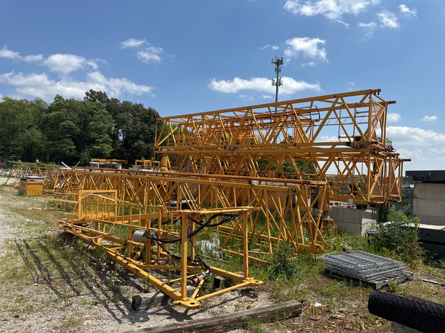 2002 Liebherr 100LC 6000 kg Tower Crane 2002 Liebherr 100LC 6000 kg Tower Crane