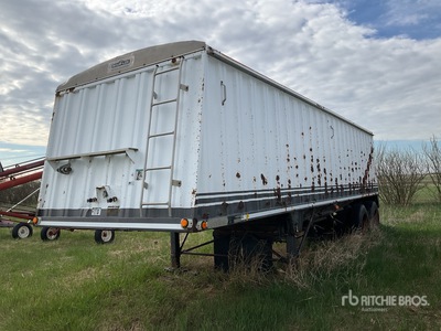 1992 Lode King T/A Pup Remorque à grains