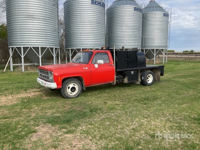 1980 GMC Sierra 3500 4x2 Service Truck