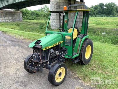 John Deere 4400 Tractor