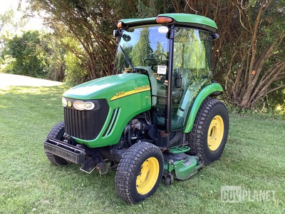 John Deere 3720 Tractor