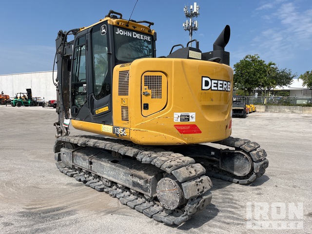 2019 John Deere 135G Tracked Excavator in Miami, Florida, United States ...