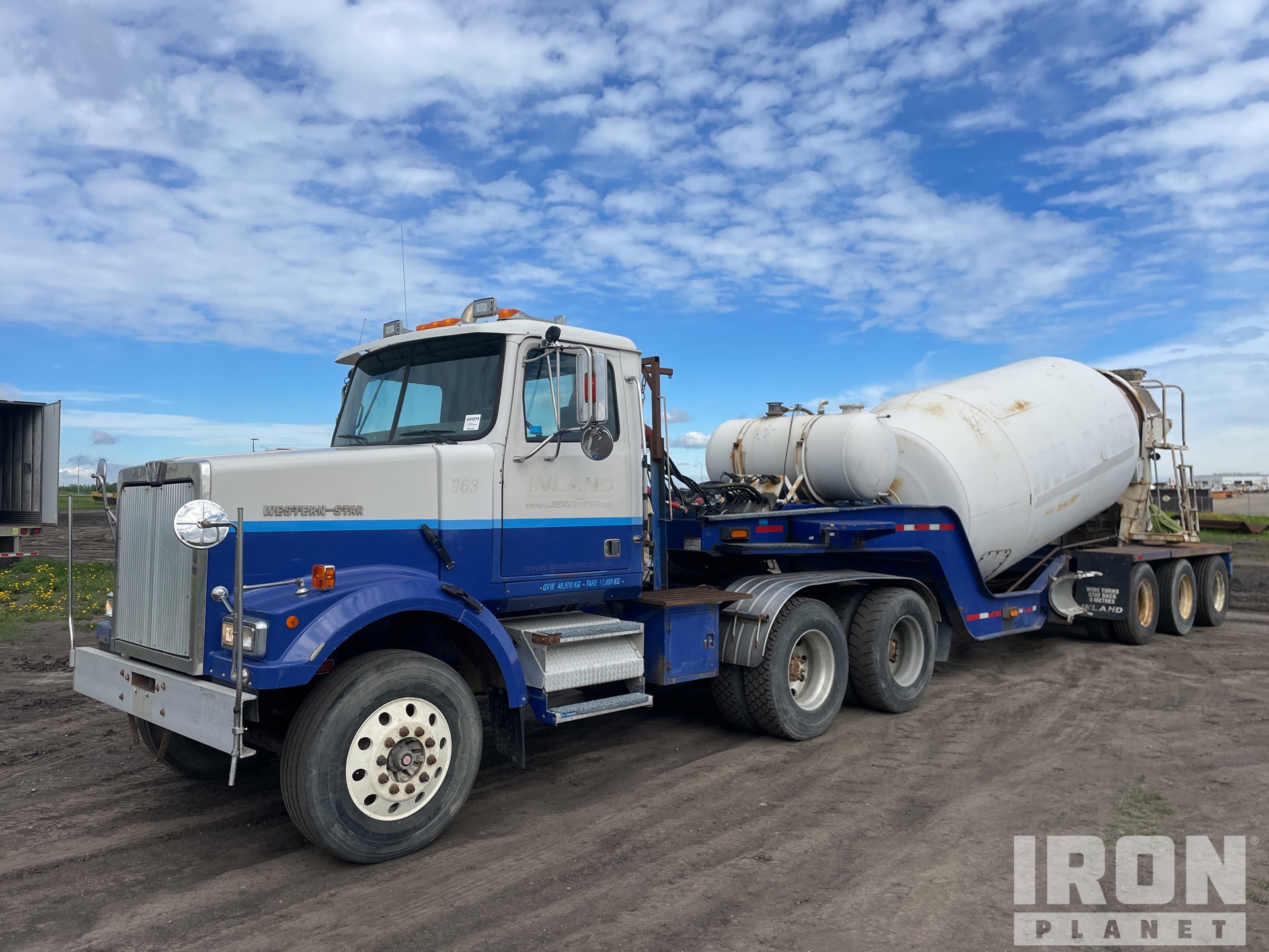 western ウエスタン　241C 1996 And Newer Western Star 4964 Extended Hood 132