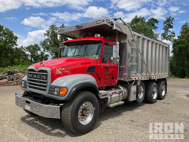 2003 Mack CV713 Granite 8x4 Tri/A Dump Truck in Pittsburgh