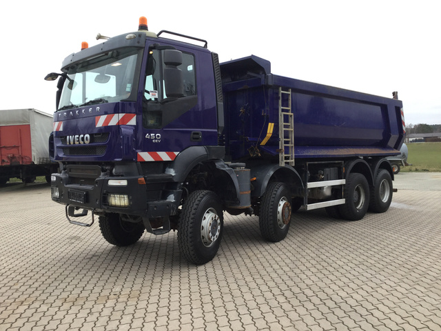 2012 Iveco Magirus 450EEV 8x8 Dump Truck 2012 Iveco Magirus 450EEV 8x8 Dump Truck