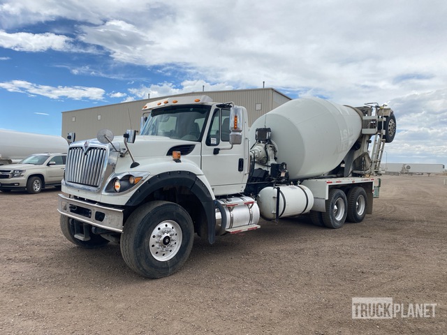 2015 International 7600 8x4 Mixer Truck in Longmont, Colorado