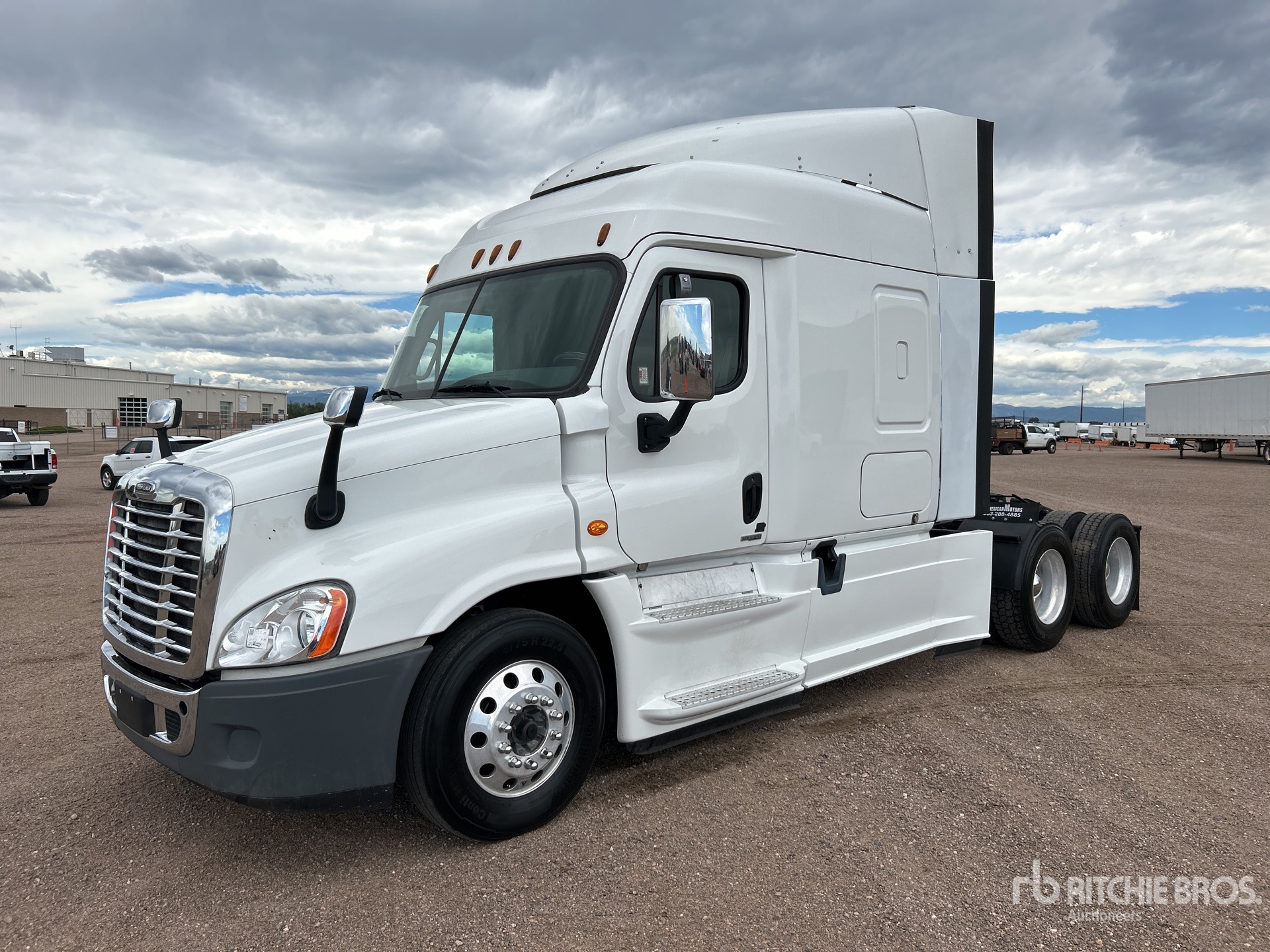 2016 Freightliner Cascadia 125 6x2 Sleeper Truck Tractor