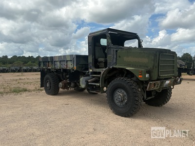 Oshkosh AMK23 MTVR 7 Ton 6x6 Cargo Truck