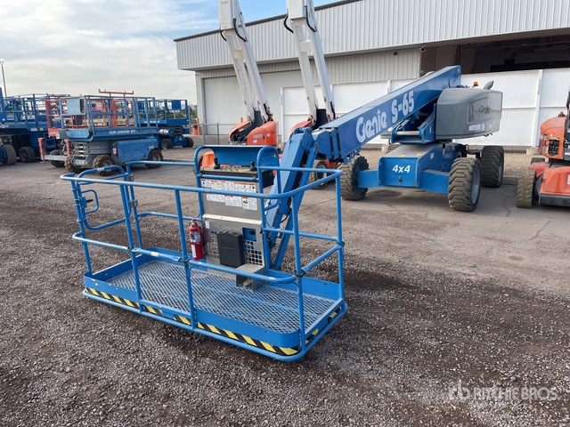 2014 Genie S-65 4WD Diesel Telescopic Boom Lift | Ritchie Bros. Auctioneers