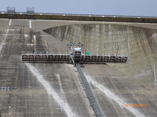 Hydro-Mobile F-300 300 ft Scaffolding