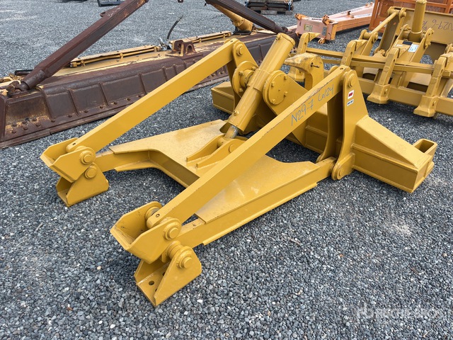 76 in Multi Shank Crawler Tractor Ripper - Fits Cat D6R | Ritchie Bros ...