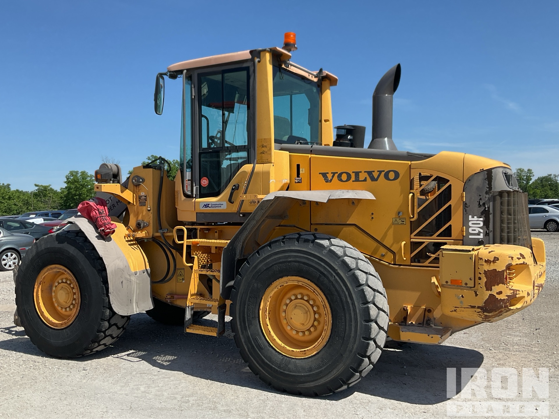 2007 Volvo L90F Wheel Loader in Eminence, Kentucky, United