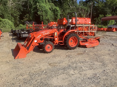 2022 Kubota L3302DT 4WD Utility Tractor