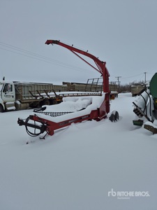 2013 Case IH FHX300 8 ft Faucheuse à tracter