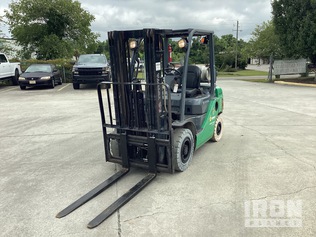 2015 Toyota 8FGU25 4750 lb Pneumatic Tire Forklift in Wilmington, North ...