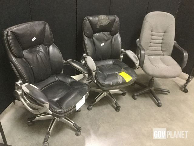 Surplus Lot Of 3 Office Chairs In North Las Vegas Nevada United