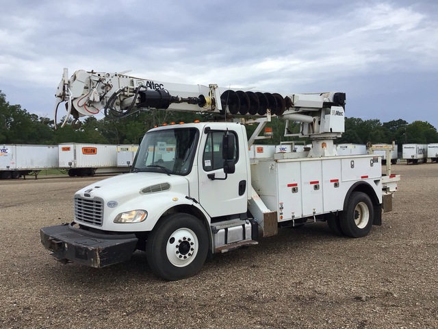 2016 Altec DC47TR on 2017 Freightliner M2106 4x2 Digger Derrick Truck