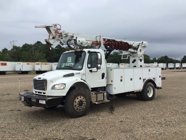 2016 Terex Telelect Commander C4047 on 2017 Freightliner M2106 4x2 Digger Derrick Truck