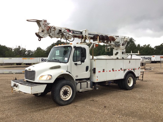 2016 Terex Commander C4047 on 2017 Freightliner M2 106 4x4 Digger Derrick Truck